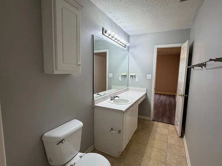4420 Misty Cove Ct — Photo 14