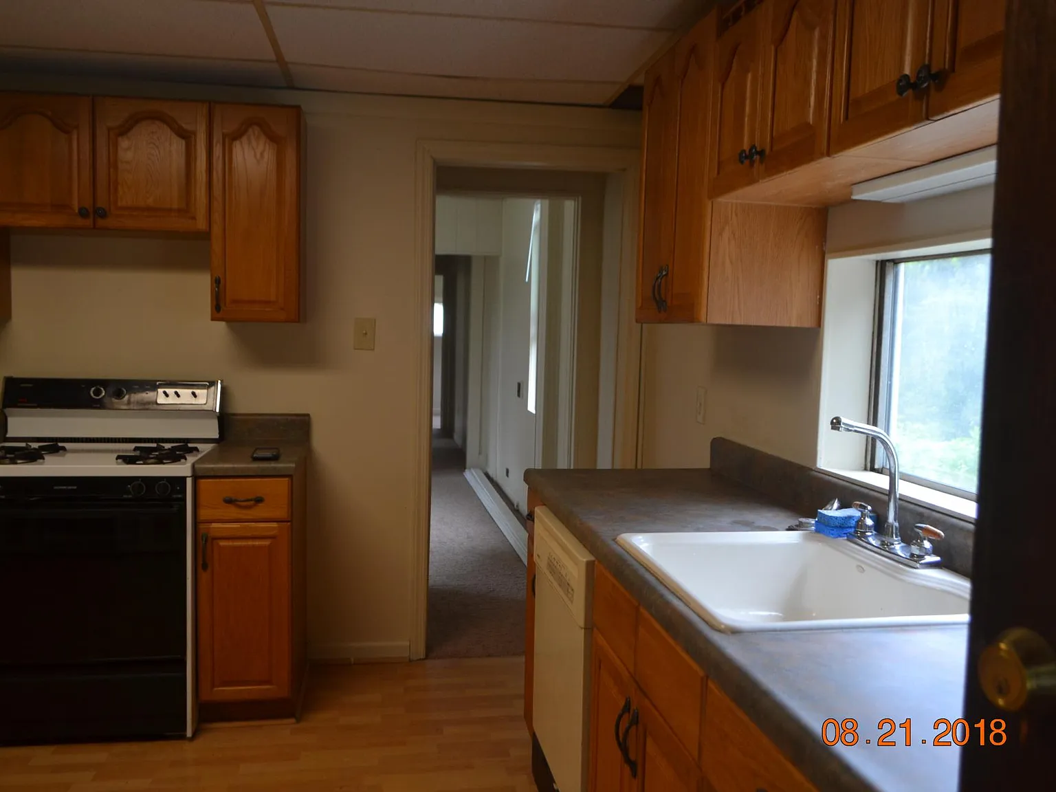 2 bed, 1.5 bath, $900 — Photo 3