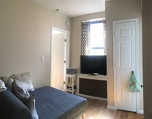 Rented by Charles Coutinho LLC | media 20