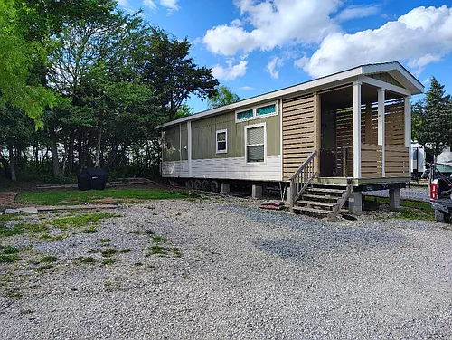 7777 County Road 2580 Photo 1