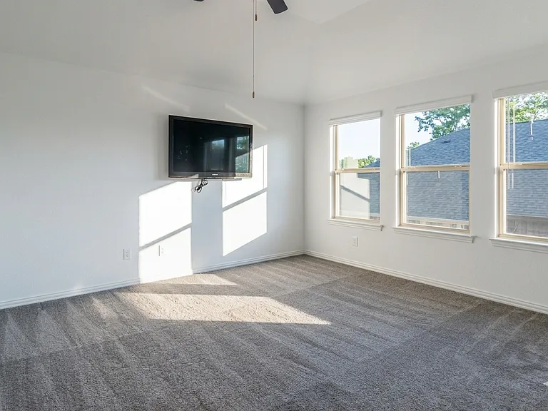 7523 McKinney Falls Ct — Photo 3