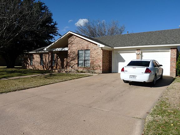 2nd image of 2410 Stonecrest Dr