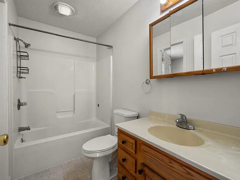 810 W Gaston Dr — Photo 8