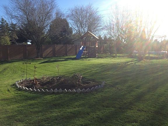 Play structure - 2013