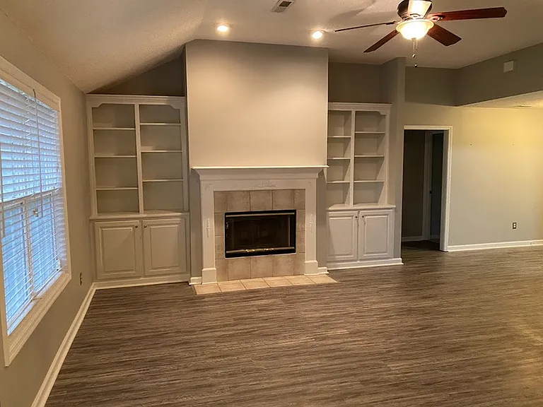 113 Centennial Dr — Photo 8