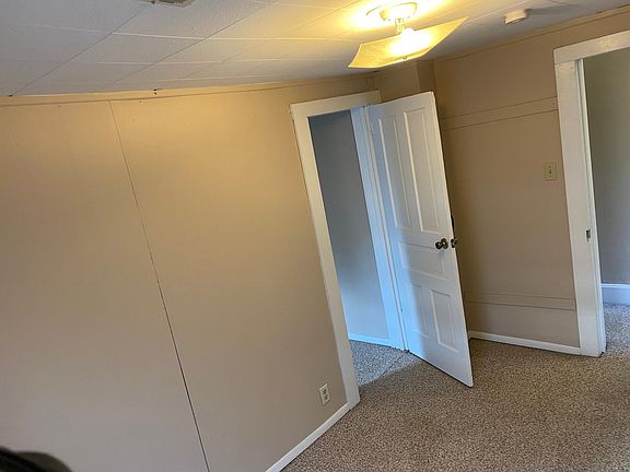2nd Bedroom/ Office