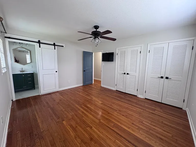 2303 Pinecliff Dr — Photo 9