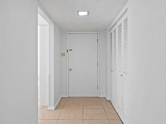 5th image of 10612 Cardigan Dr