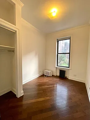 Rented by City Connections Realty | media 17