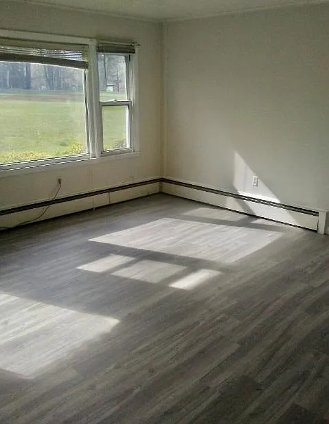 Studio, 500 sqft, $1,300 — Photo 2