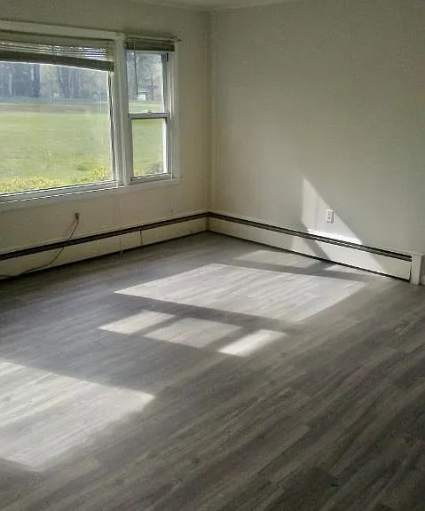 127 Glenerie Blvd #5 — Photo 2