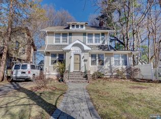 259 Herrick Ave, Teaneck, NJ 07666
