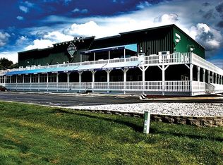 21661 N Milwaukee Ave, Lincolnshire, IL 60069