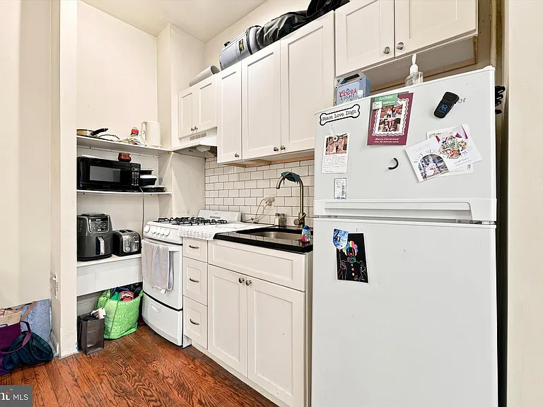 1807 Spruce St #2R — Photo 9