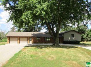 5274 South Ave, Cherokee, IA 51012