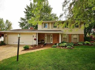 3120 Arrowwood Dr, Fort Wayne, IN