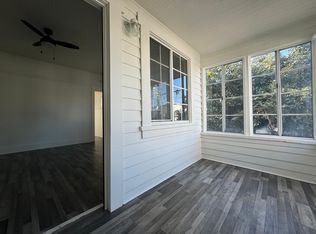 472 W 47th Pl #1/2, Los Angeles, CA 90037