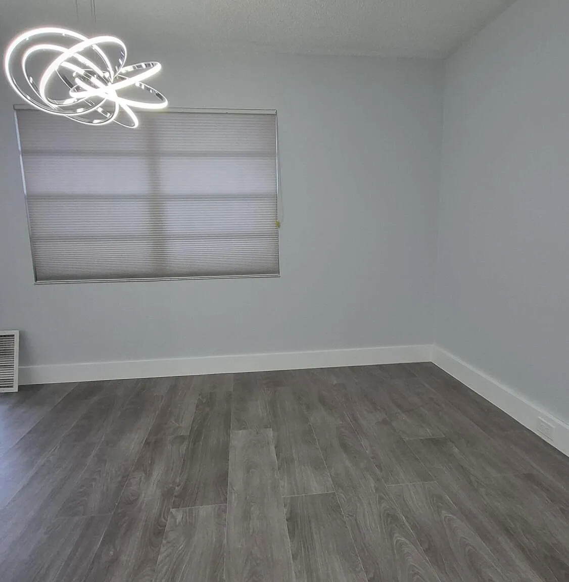 2 bed, 2.0 bath, 1062 sqft, $2,800 — Photo 2