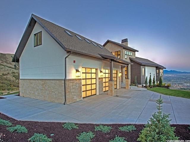 1st image of 1142 E Leambra Ln #4