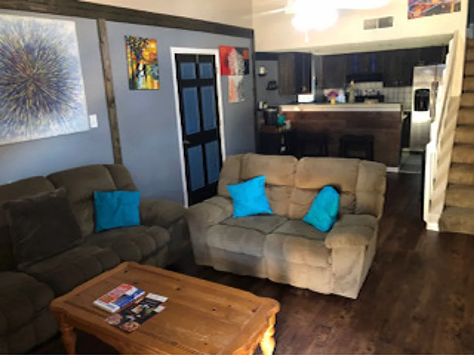 3211 Pearl St #703