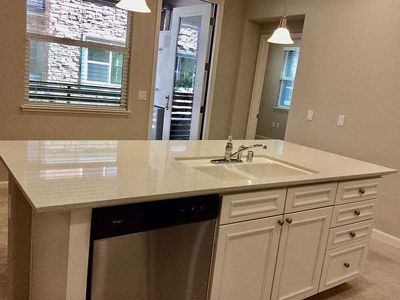 5th image of 1130 Karby Ter Unit 102