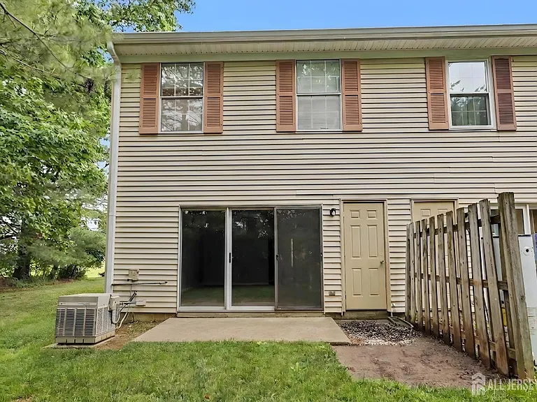 23 Morgan Pl — Photo 31