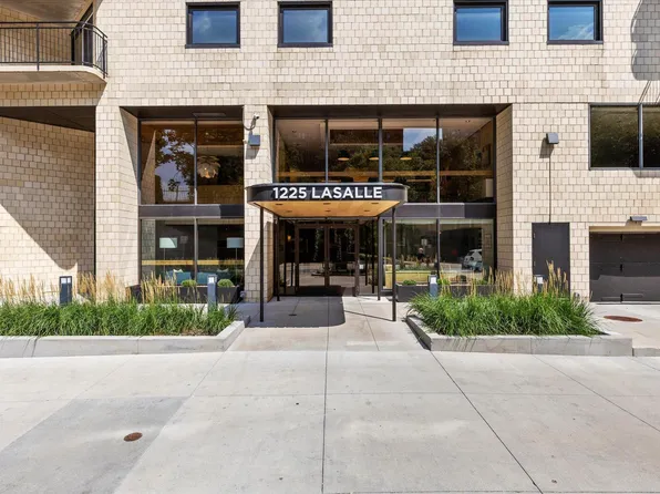 1225 Lasalle Ave APT 301, Minneapolis, MN 55403