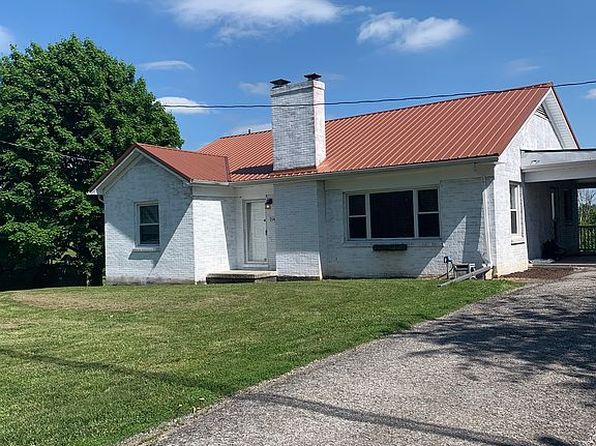 2142 Main St