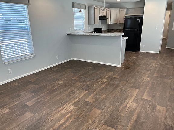4th image of 5055 NE Elliott Cir Space 165