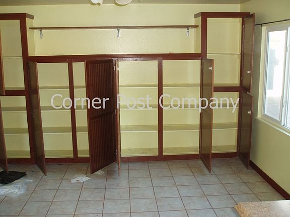 3rd image of 4805 Ponderosa Ave NE