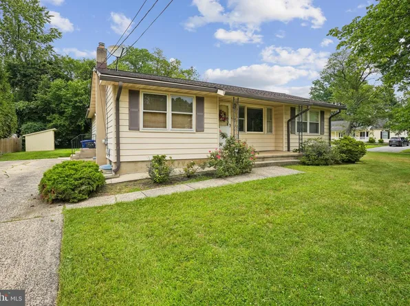 623 Bethel Ave, Moorestown, NJ 08057