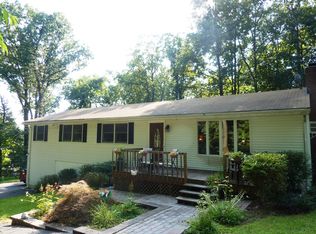 18 Thomas Dr, Hackettstown, NJ 07840