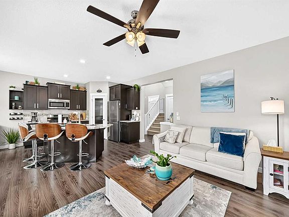 4th image of 125 W Ranch Rise