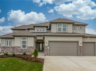 1620 SW 27th St, Lees Summit, MO 64082