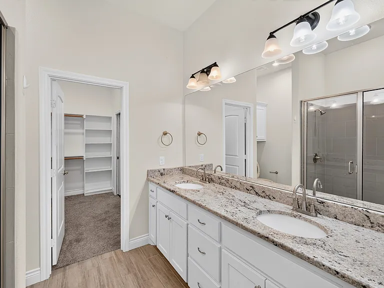 8507 Christie Ln — Photo 23