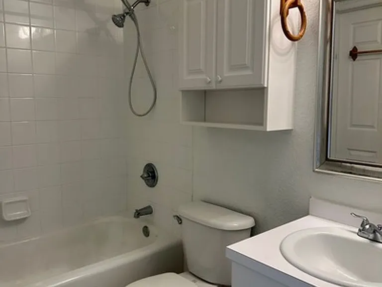 27103 Matheson Ave #206 — Photo 10
