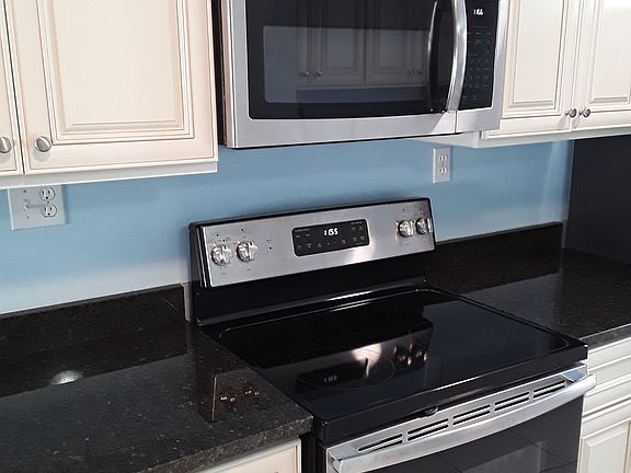 New cabinets, appliances