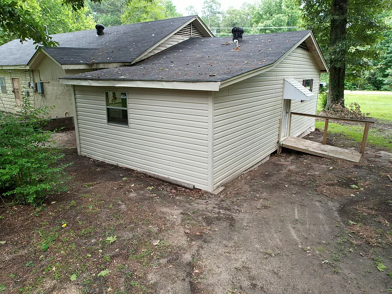 194 W Ouachita #54 — Photo 29