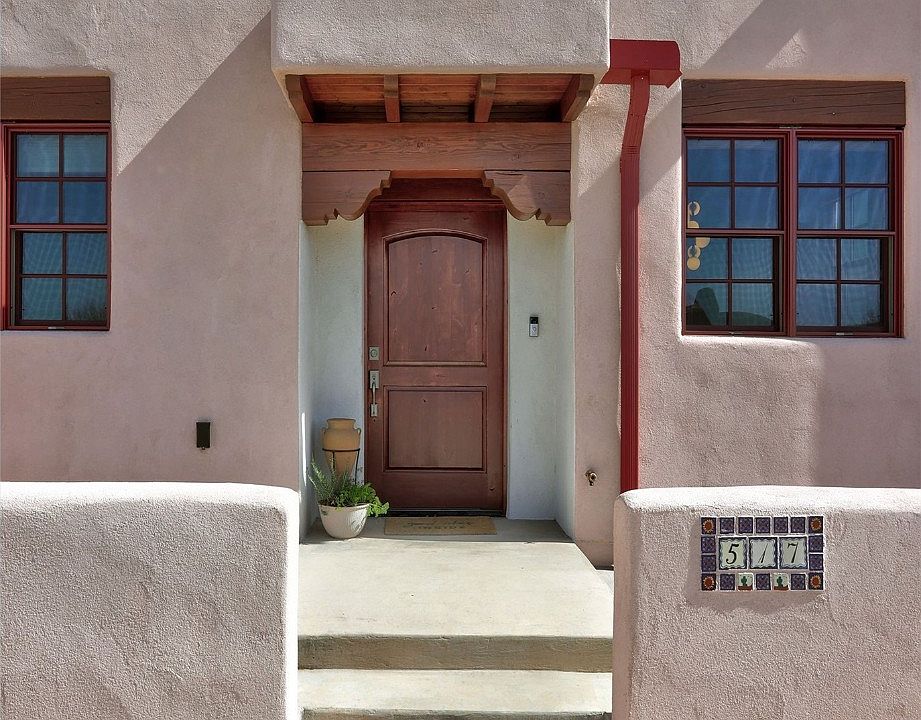 517 Camino De Guadalupita, Santa Fe, NM 87505 Zillow