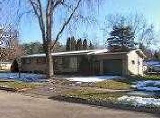 414 Modern Ave, Reedsburg, WI 53959