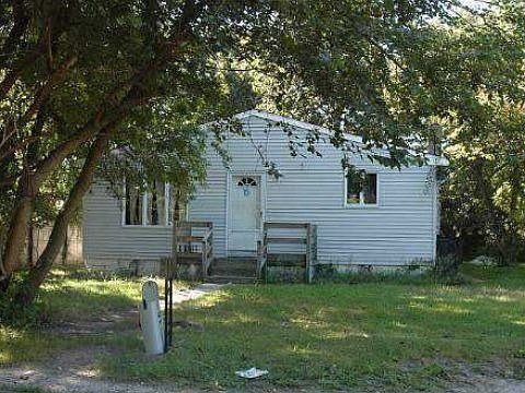1st image of 46 Saint George Dr W