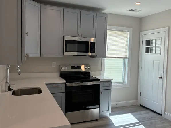 3 Sudan St, Dorchester, MA
