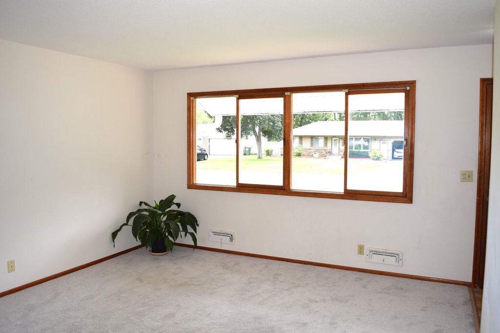 Apartment in Blaine, Oak Park - View 5
