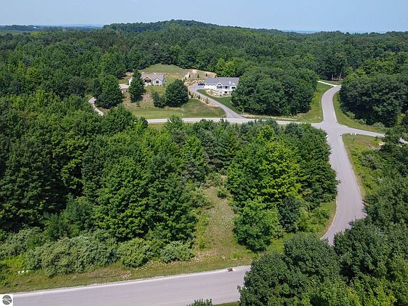2nd image of LOT 61 S Skye Hill Dr