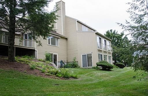 3rd image of 123 Village Post Rd #123
