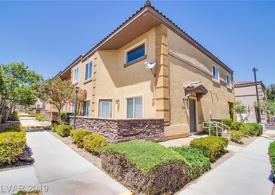 1st image of 10533 Gold Shadow Ave