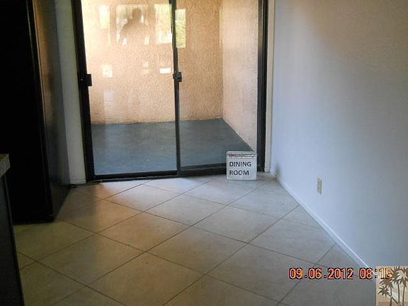 5th image of 410 Bradshaw Ln #84