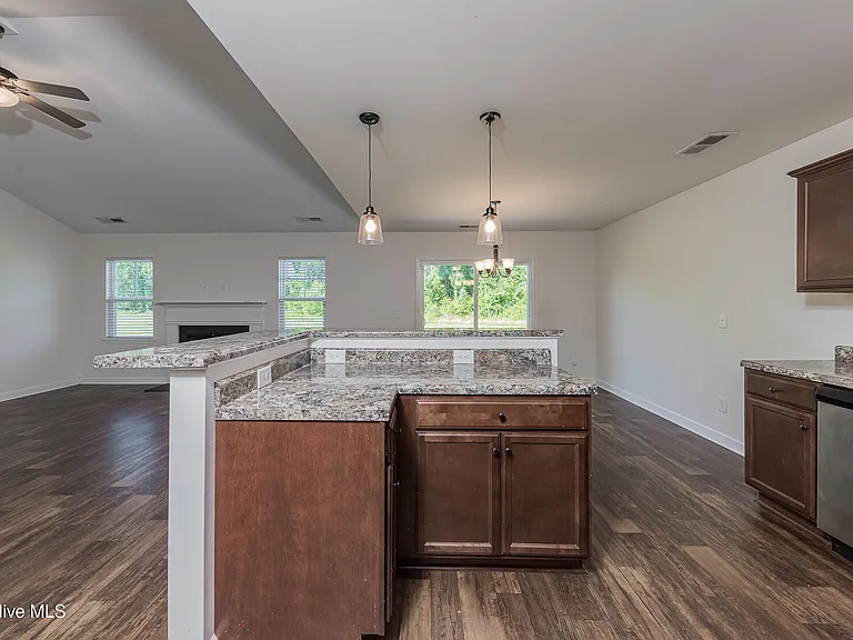 100 Mingo Dr — Photo 15
