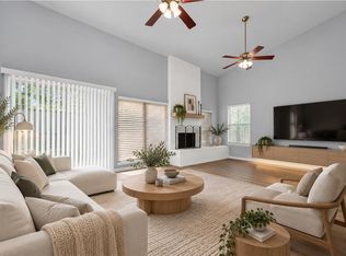 880 Tully Rd APT 44, Houston, TX 77079