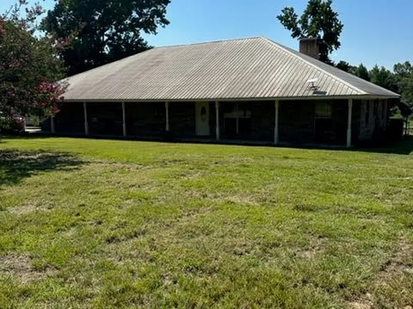 184 Jessie Wallace Rd, Jayess, MS 39641